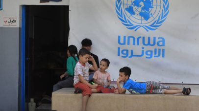 فلسطين تدين قرار إسرائيل منع الأونروا من العمل شمال غزة: تعميق للمجاعة