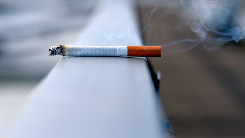 مشروع قانون بريطاني لتنشئة “أول جيل بلا تدخين”