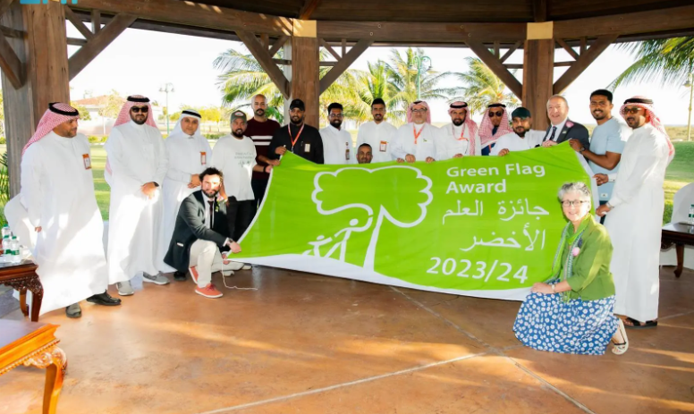 الواجهة البحرية لينبع الصناعية أول مدينة سعودية تحصد جائزة “العلم الأخضر” العالمية