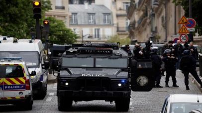 الأمن الفرنسي يطوق القنصلية الإيرانية في باريس بعد تهديد رجل بتفجير نفسه