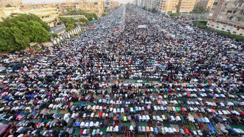 “البحوث الفلكية” في مصر يحدد موعد عيد الفطر