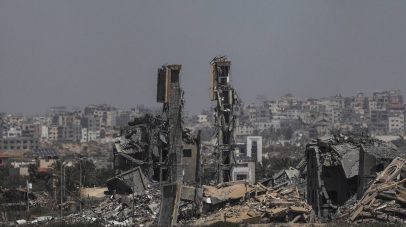 اغتيال عمال الإغاثة الـ 7 في غزة بين تبرير نتنياهو والوحشية الإسرائيلية