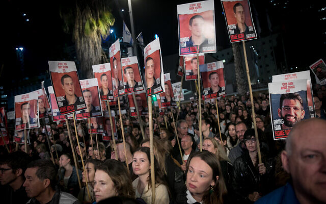 إسرائيل على صفيح ساخن بين مطالب رحيل نتنياهو والاحتجاجات العارمة