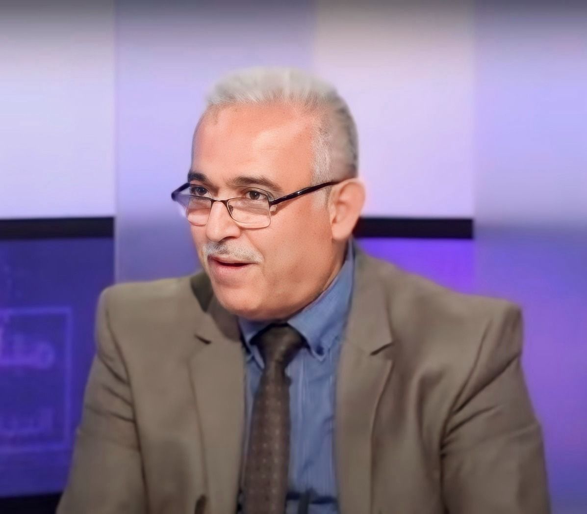 الدكتور رياض عيد