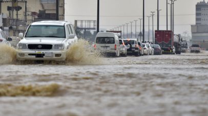 “الدفاع المدني”: احذروا مخاطر السيول والأمطار وأماكن تجمع المياه