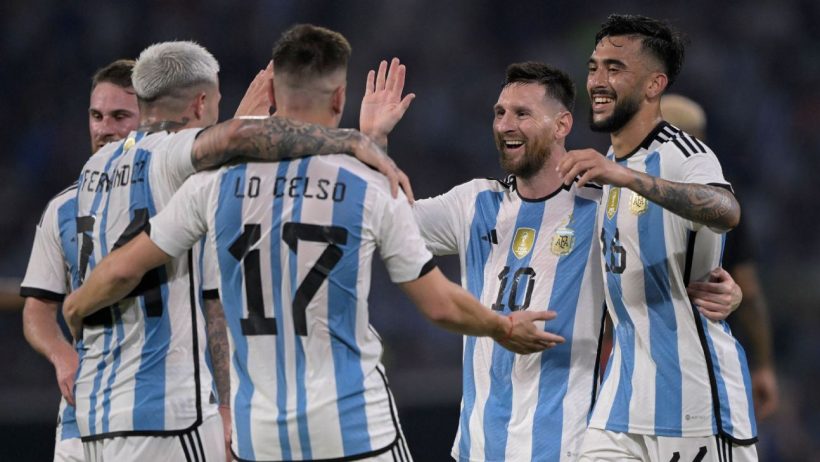 فيفا يُعلن عن أفضل 10 منتخبات في العالم لشهر أبريل