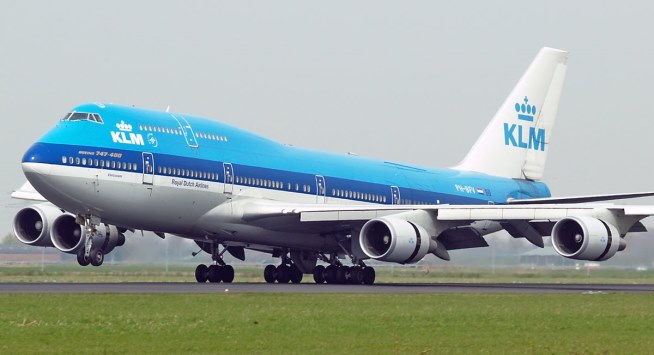 الطيران الهولندي يعلن تعليق تحليق رحلاته في الأجواء الإسرائيلية والإيرانية