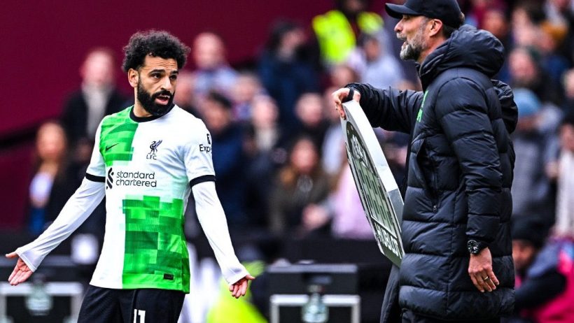 فيديو | مشادة كلامية بين يورجن كلوب ومحمد صلاح في مباراة ليفربول ووست هام