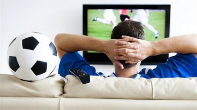 دراسة تؤكد: مشاهدة المباريات الرياضية تُحسّن الصحة النفسية