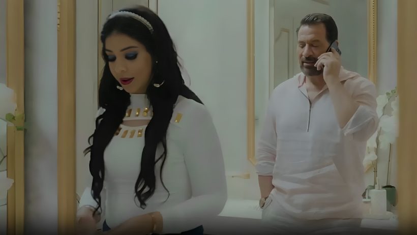 “الوئام” حذرت قبل الأزمة.. ما الذي أوصل أصحاب ” زوجة واحدة لا تكفي” إلى النيابة؟ مشهد من مسلسل زوجة واحدة لا تكفي