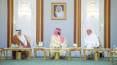 ولي العهد يستقبل رئيس وزراء باكستان بحضور ولي عهد البحرين