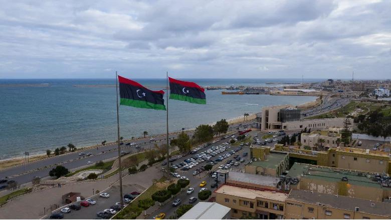 محلل سياسي لـ”الوئام”: توحيد المؤسسة العسكرية بداية حل الأزمة في ليبيا