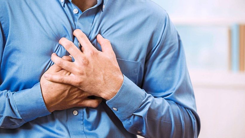استشاري قلب يوضح لـ”الوئام” أسباب السكتة القلبية وكيفية تجنبها