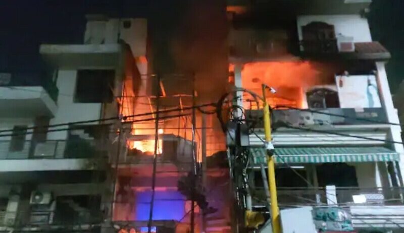 مصرع 6 رضع بحريق في مستشفى أطفال بالهند