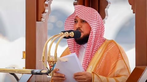 العالم بمختلف أعراقه وثقافاته يُنصت غدًا لخطبة عرفة.. مترجمة لـ20 لغة
