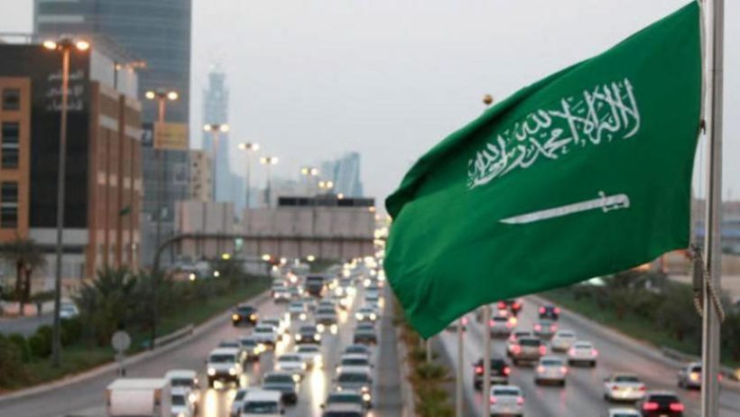 “هيئة الطُرق” توضح مدلولات الخطوط الطولية وفقاً لكود الطُرق السعودي