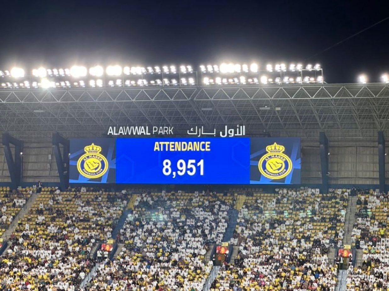 بالأرقام.. حضور جماهيري ضعيف بالجولة الأولى من دوري روشن
