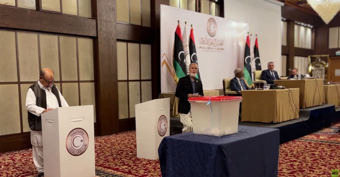 محلل سياسي لـ”الوئام”: غالبية الأطراف الليبية لا تريد إجراء الانتخابات لضمان مصالحهم ومكتسباتهم