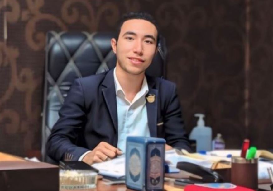 المؤسسات واستراتيجية تثقيف وتدريب العاملين