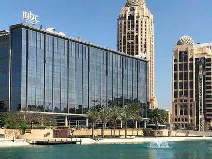 سهم “مجموعة إم بي سي” يقفز 10% بعد الإعلان عن صفقة استحواذ صندوق الاستثمارات