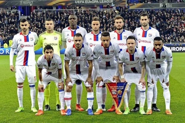 ليون مهدد بالهبوط للدرجة الثانية في الدوري الفرنسي