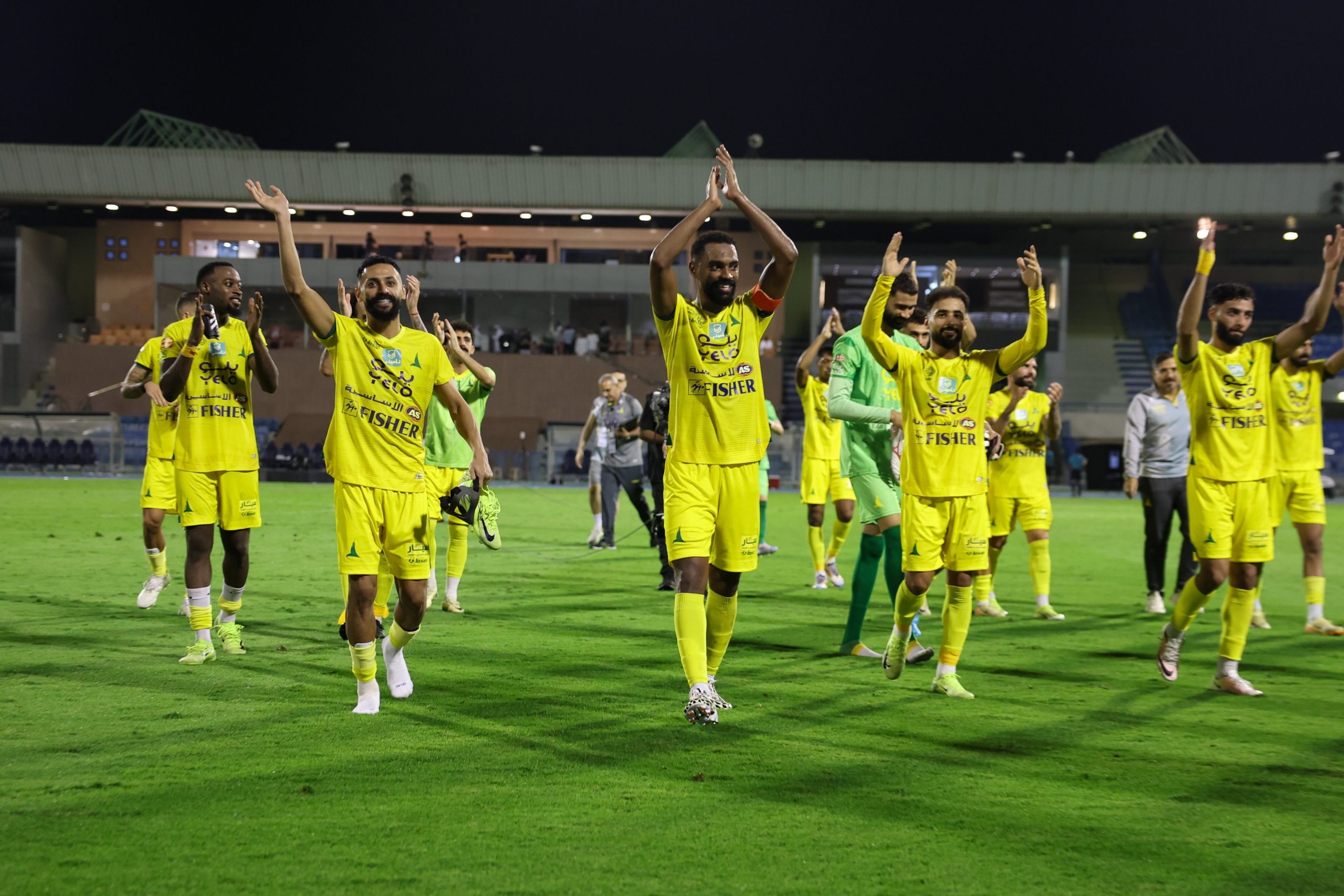 اختبارات تحدد جاهزية نجم الخليج أمام الهلال