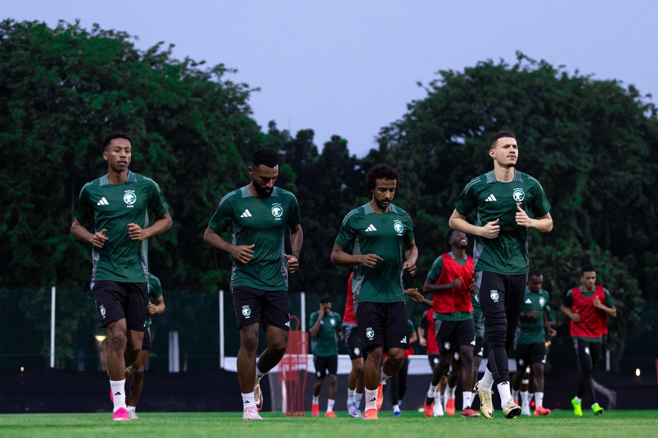 الأخضر يواصل تدريباته استعدادًا لمواجهة إندونيسيا