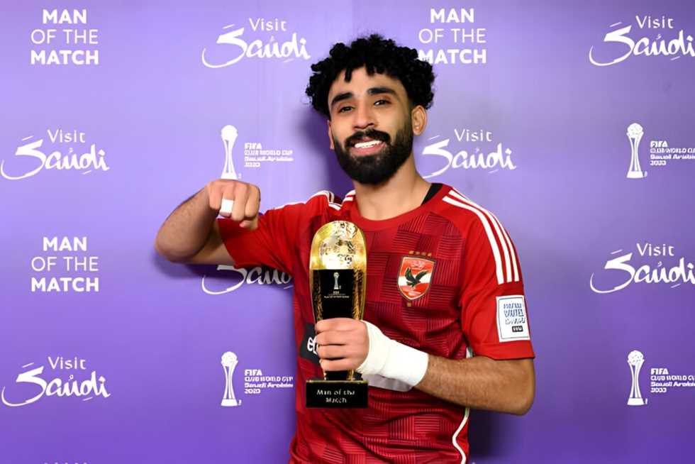 مروان عطية لاعب الأهلي المصري مطلوب في الفتح