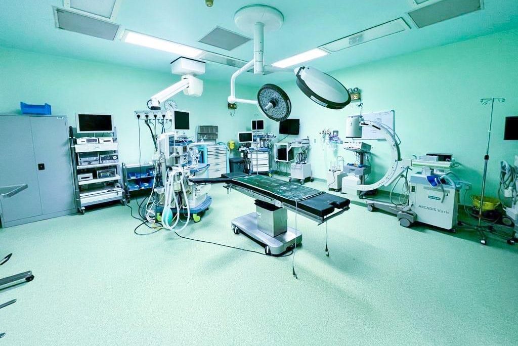 إنجاز طبي يُنقذ مصابًا بالشلل