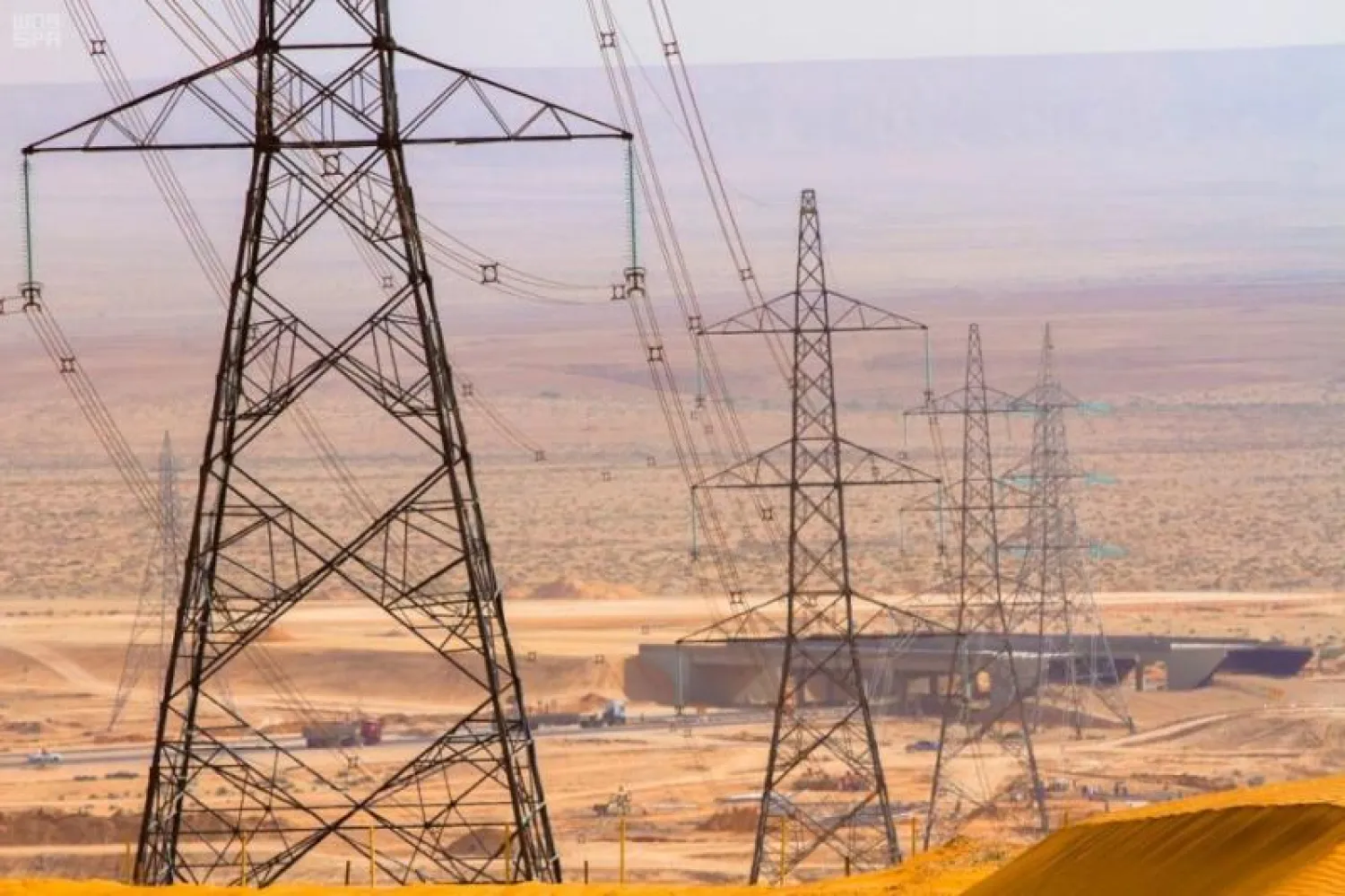بـ84 ألف كيلومتر.. الشبكة الكهربائية السعودية الأطول في الشرق الأوسط الشبكة الكهربائية السعودية