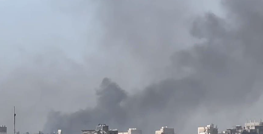 الجيش الإسرائيلي يحرق مستشفى كمال عدوان بغزة