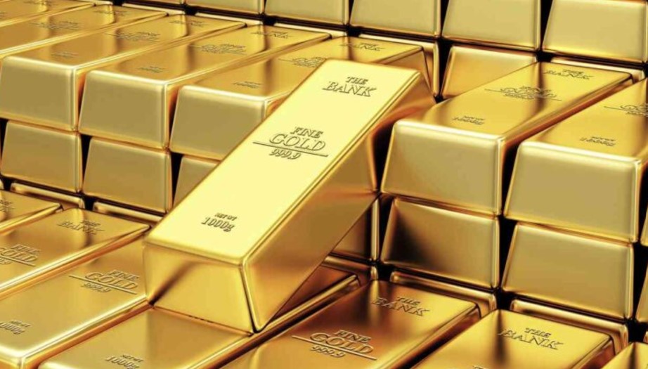 الذهب دون تغيّر مع ترقب بيانات أمريكية