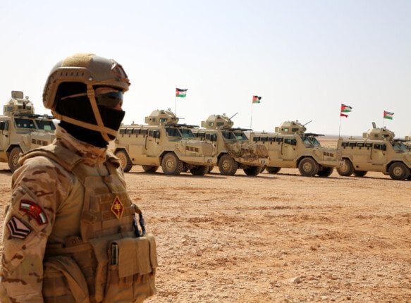 الأردن يعلن مقتل “مهرّب” على الحدود مع سوريا