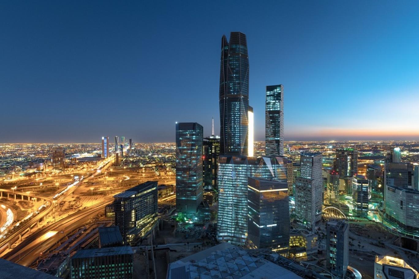 خبير اقتصادي لـ”الوئام”: 50 مليار دولار استثمارات أجنبية متوقّعة بالسعودية ا