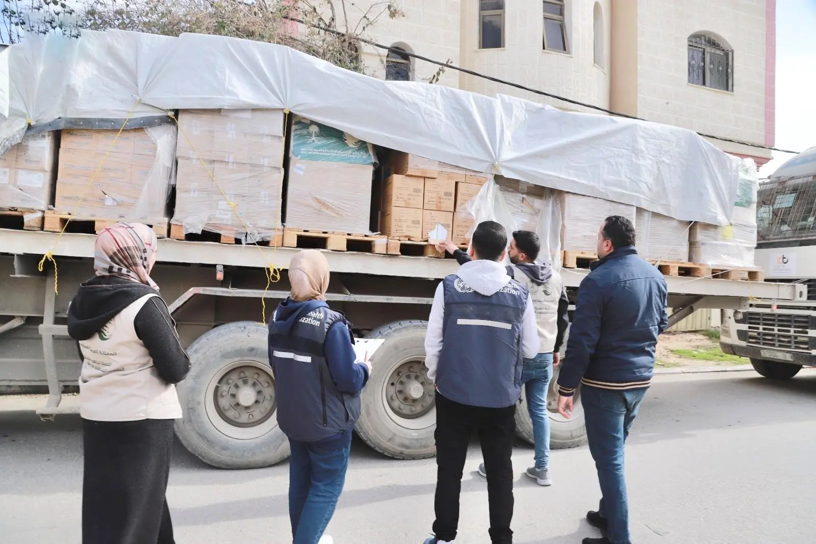 المملكة تُسلم دفعة جديدة من المساعدات الطبية لغزة