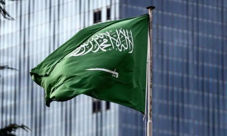 السعودية ترفض أي إجراءات غير شرعية تمس وحدة السودان