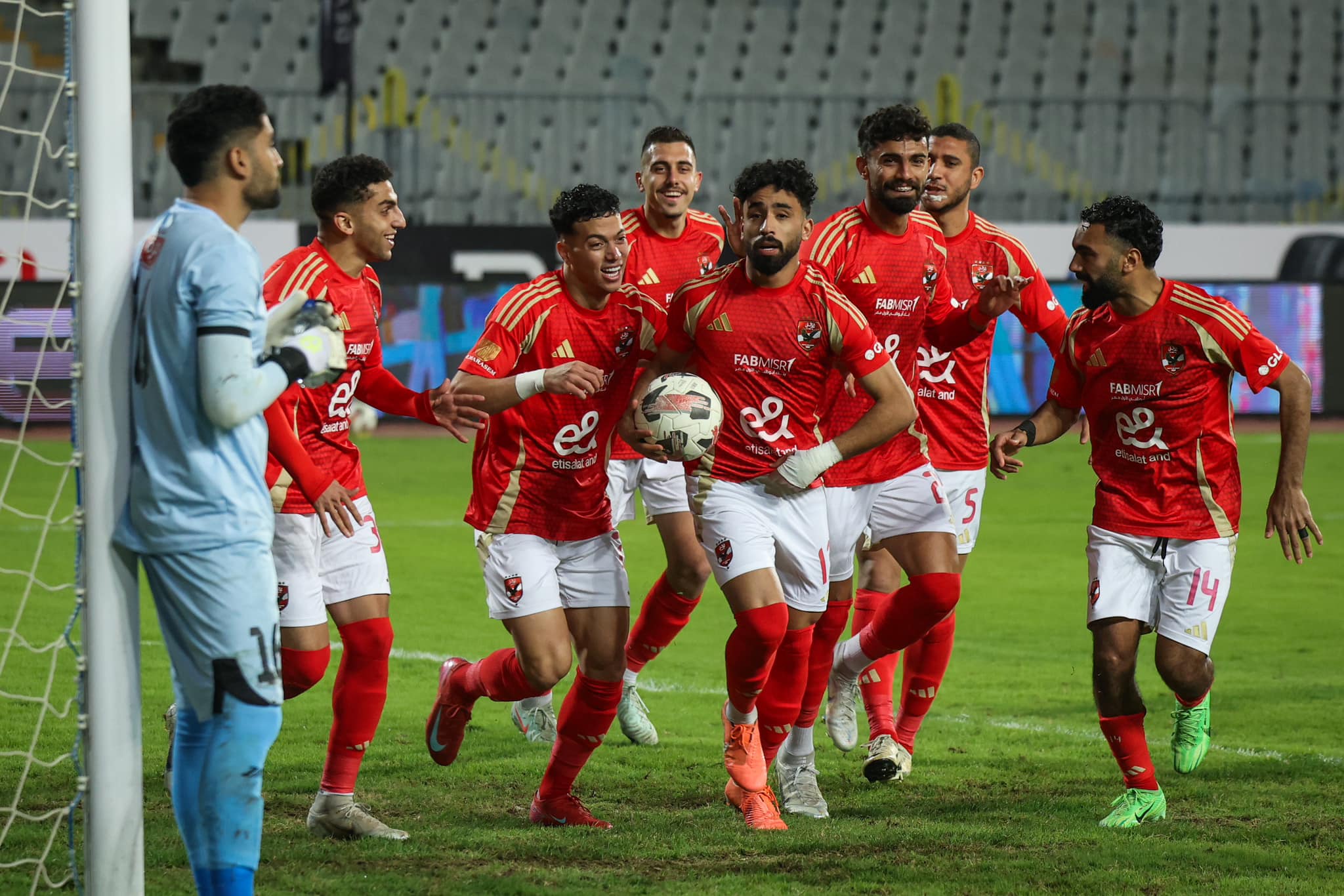 الدوري المصري.. الأهلي يصعق الإسماعيلي برباعية