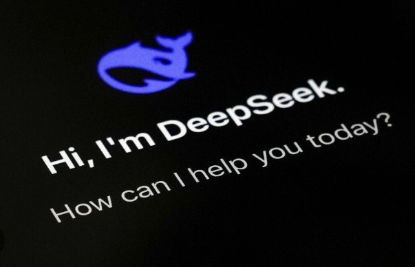 إقبال قياسي على “DeepSeek”.. قيود مؤقتة لضمان استقرار الخدمات