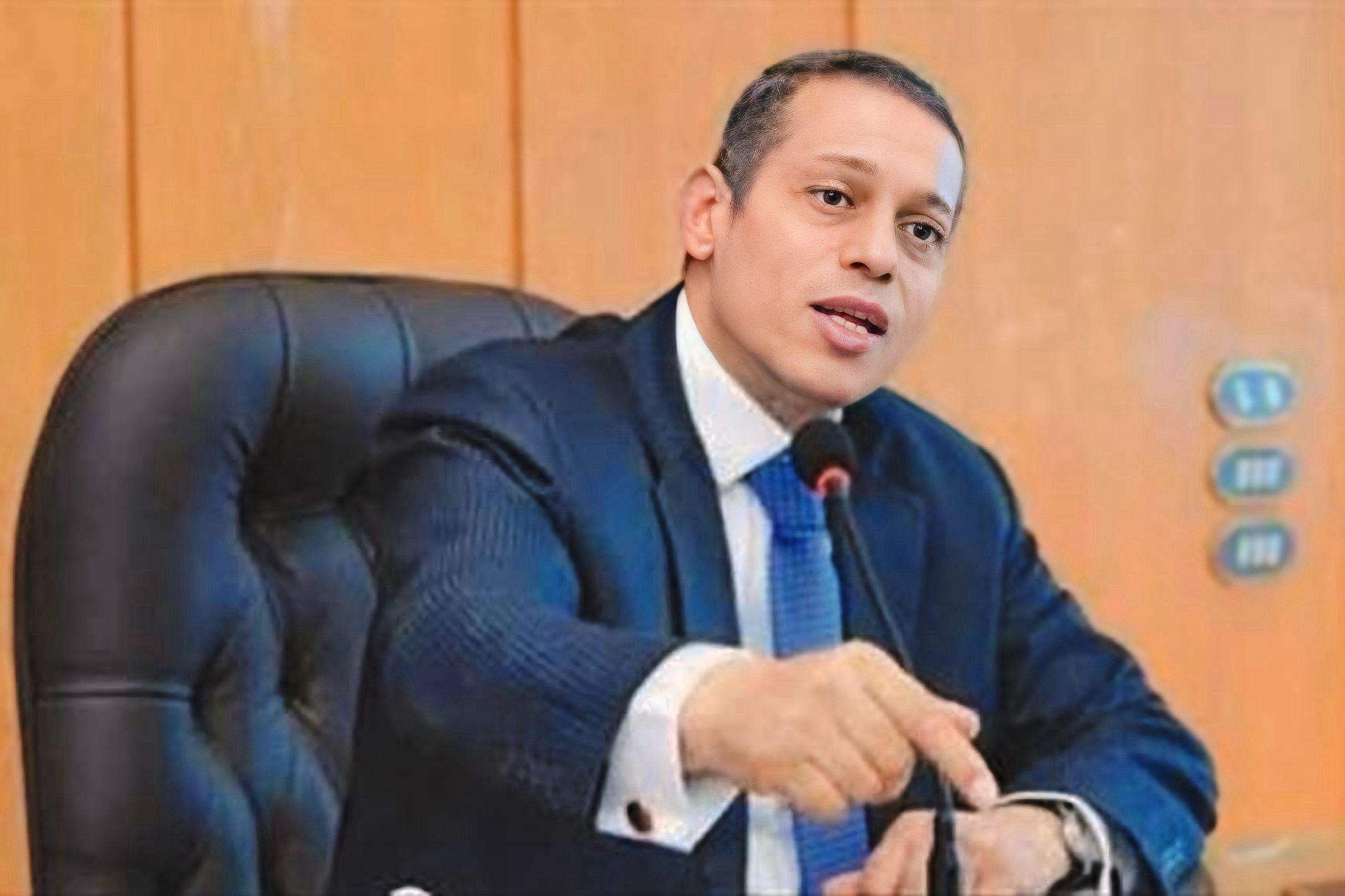أيمن سلامة