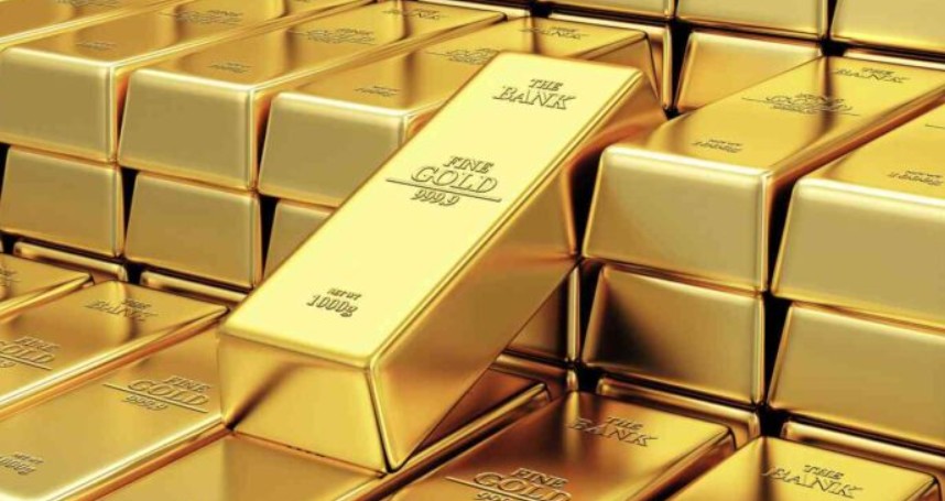 الذهب يقفز 1% مع سريان الرسوم الأمريكية
