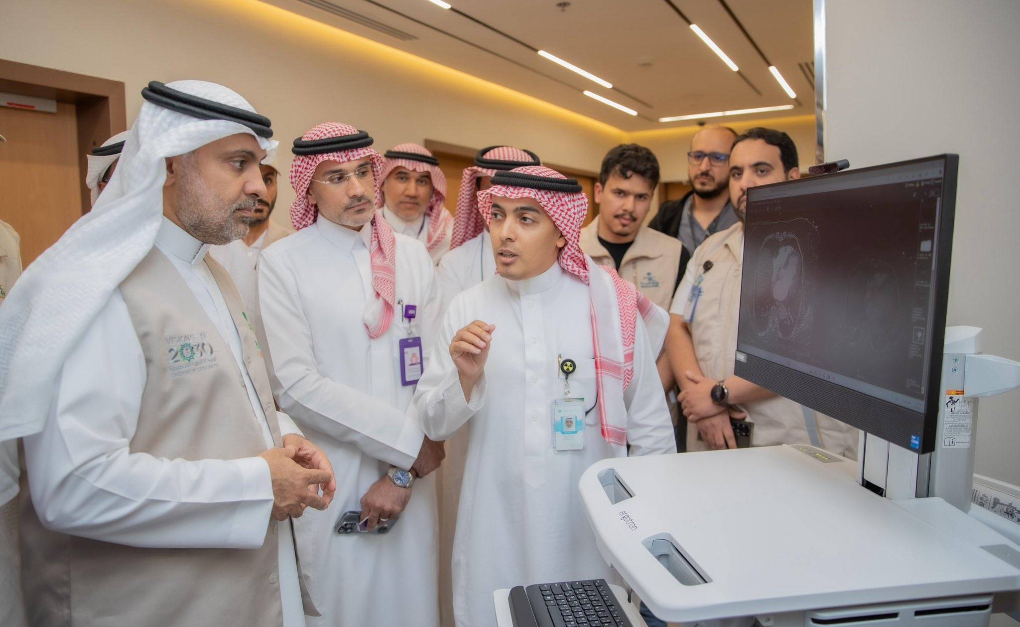 استعدادًا لموسم الحج.. الصحة تدشن الروبوت الجراحي بمدينة الملك عبدالله الطبية بمكة