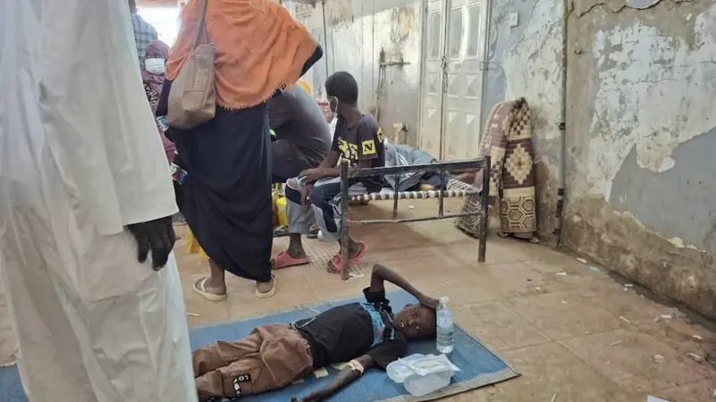 الكوليرا تفتك بالخرطوم.. 70 وفاة جديدة مع انهيار الخدمات الصحية تفشي وباء الكوليرا في السودان
