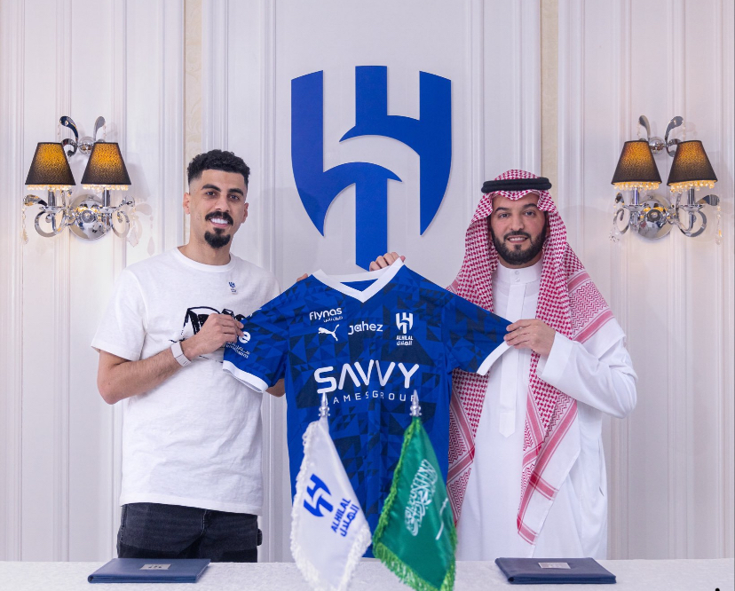 قرار متوقع من علي لاجامي بشأن عقده مع النصر بعد انتقاله للهلال