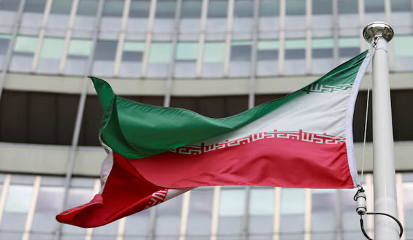 البرلمان الإيراني يعد مشروع قانون للانسحاب من معاهدة حظر الانتشار النووي