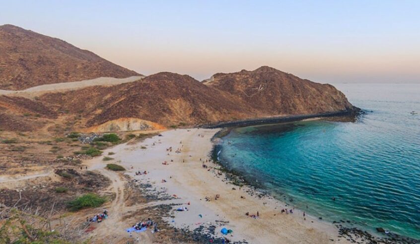 إخلاء طاقم ناقلة نفط بعد حادث تصادم في بحر عمان
