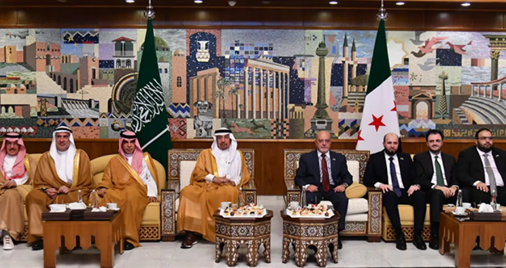 خطوة نحو “سوريا الجديدة”.. انطلاق منتدى الاستثمار السوري السعودي في دمشق انطلاق منتدى الاستثمار السوري السعودي في دمشق