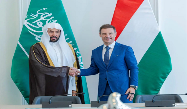 وزير العدل يبحث مع نظيره المجري سبل تعزيز التعاون بين البلدين