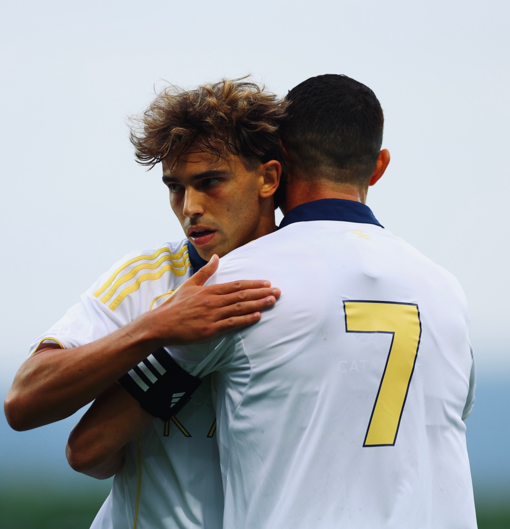 القرار النهائي في مشاركة جواو فيليكس أمام الأهلي القطري