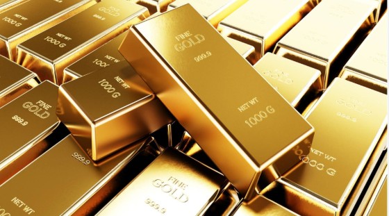 الذهب يتراجع مع ترقب بيانات الوظائف والتضخم الأمريكية 