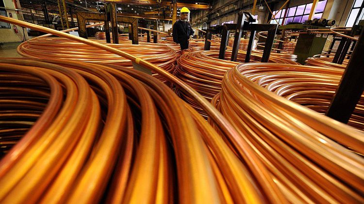 النحاس يستهل 2026 بمكاسب جديدة والألومنيوم يسجل أعلى مستوياته منذ سنوات 